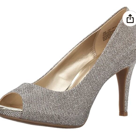 Bandolino Women's Rainaa Pump 8 - Picture 1 of 10